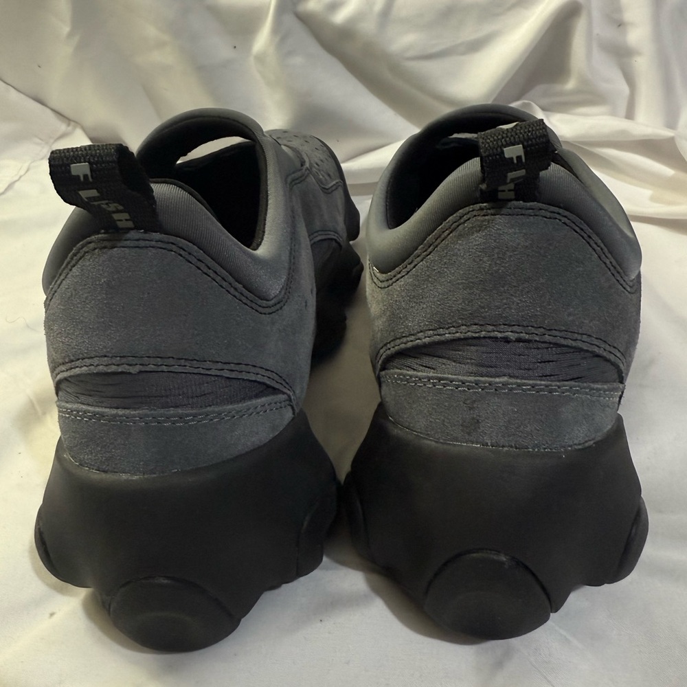 Oakley factory team Flesh Sandal (Men)Size 13
Oakley Factory Team Color: Asphalt - Picture 5 of 6